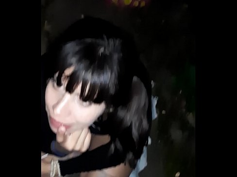 ❤️ На улица отечен пенис во замена за бонбони ❤❌ Тешко порно кај нас